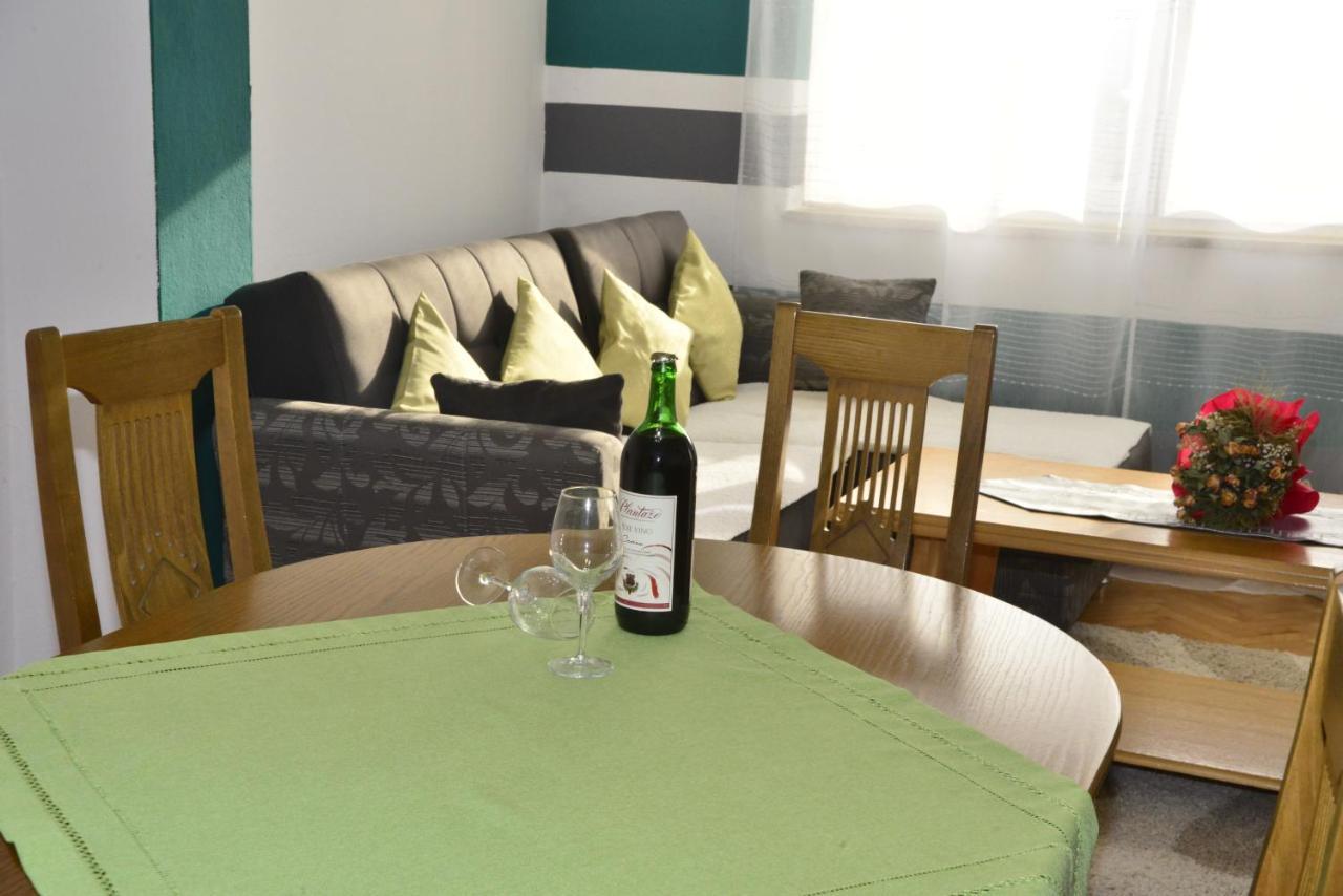House Sarovic Lejlighed Tivat Eksteriør billede